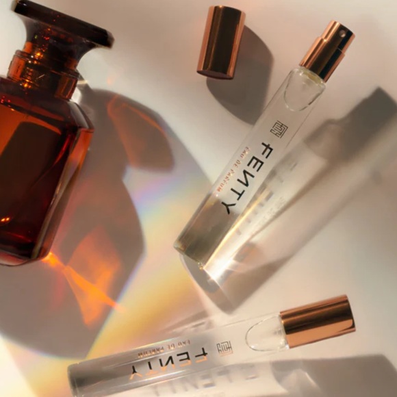 FENTY EAU DE PARFUM TRAVEL SPRAY & PARFUM BODY CRÈME Duo Bundle Set - Picture 7 of 9